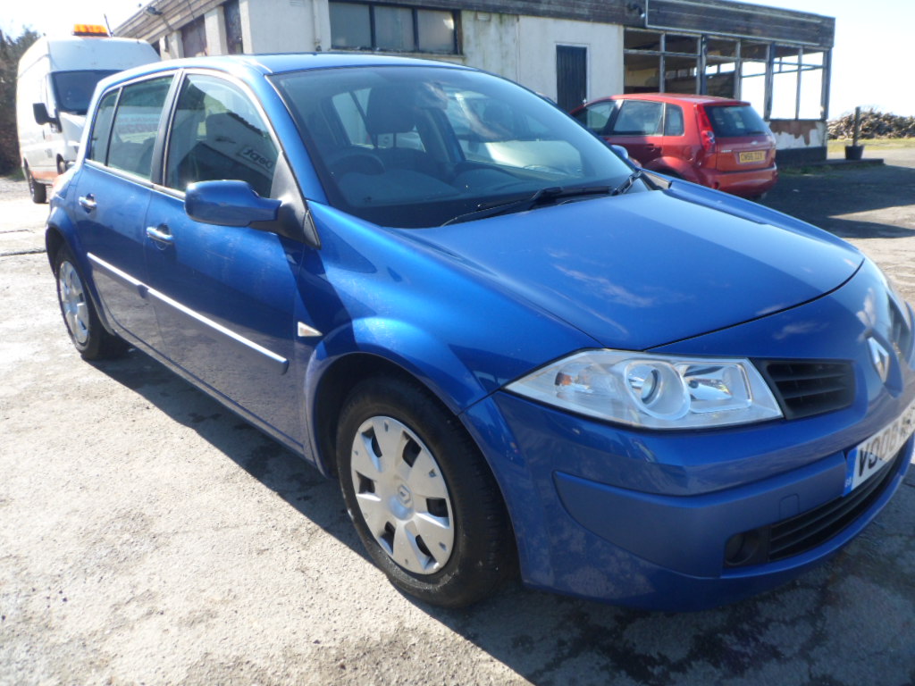 Renault Megane Extreme ll 1.4 - Blackerton Cross Garage